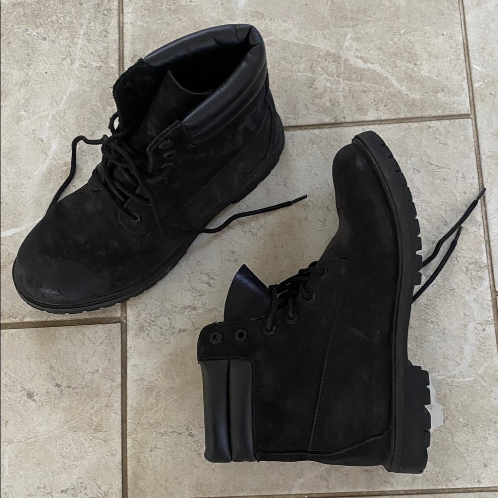 NWOT Timberland Black Leather Waterproof Combat Boots 9